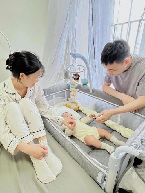 2025澳门資料免費大全和爸爸带娃患产后抑郁与爸爸带娃患产后抑郁怎么办